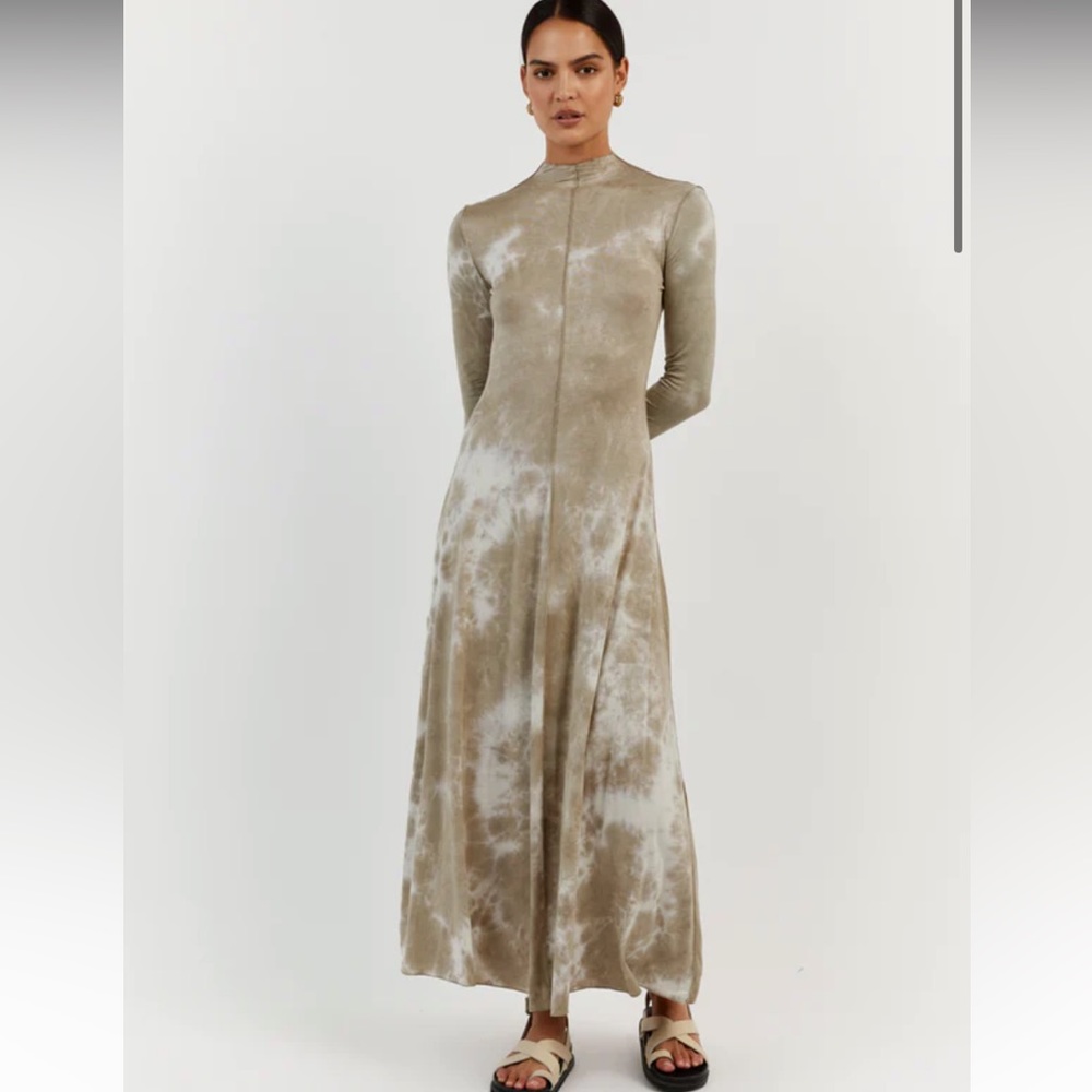 Dish tie dye dress new with tags